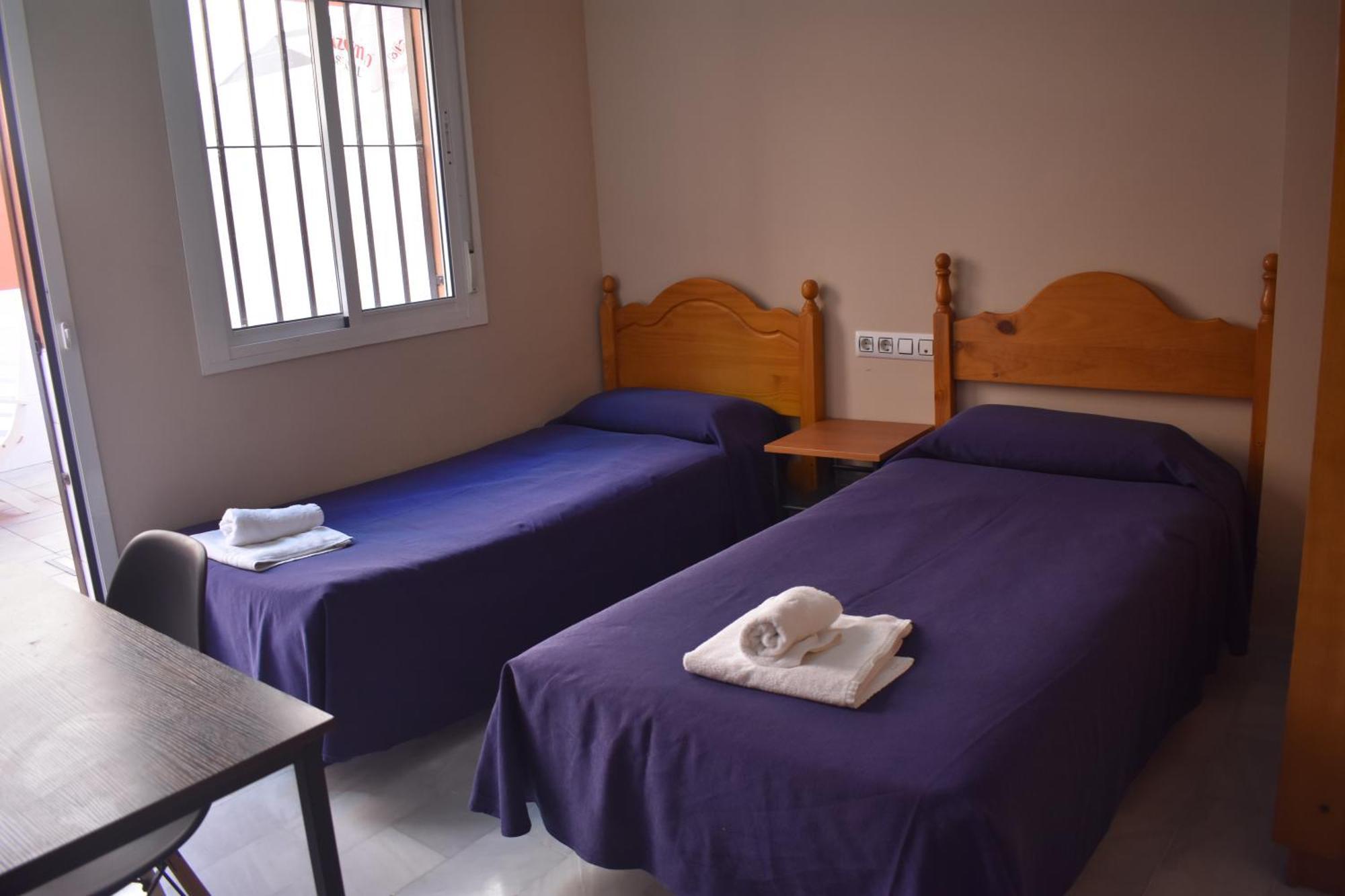 Apartamentos Alamare Sevilla Bagian luar foto