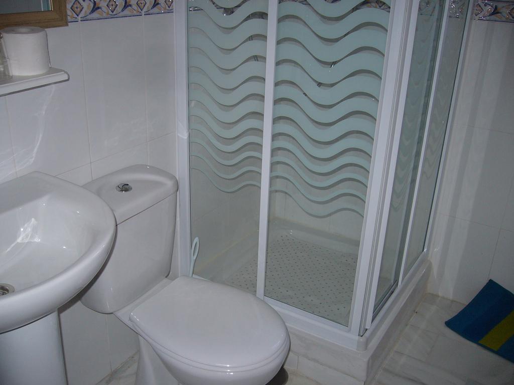 Apartamentos Alamare Sevilla Ruang foto